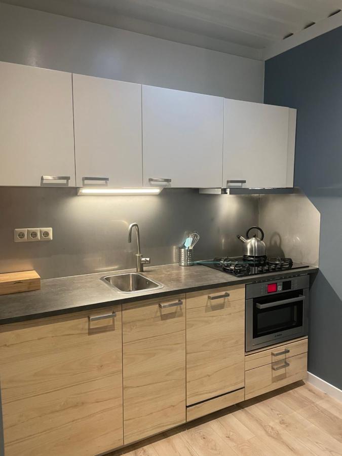 Tiny-House Van Zeecontainers Bij Het Bos Oranjewoud Exteriör bild